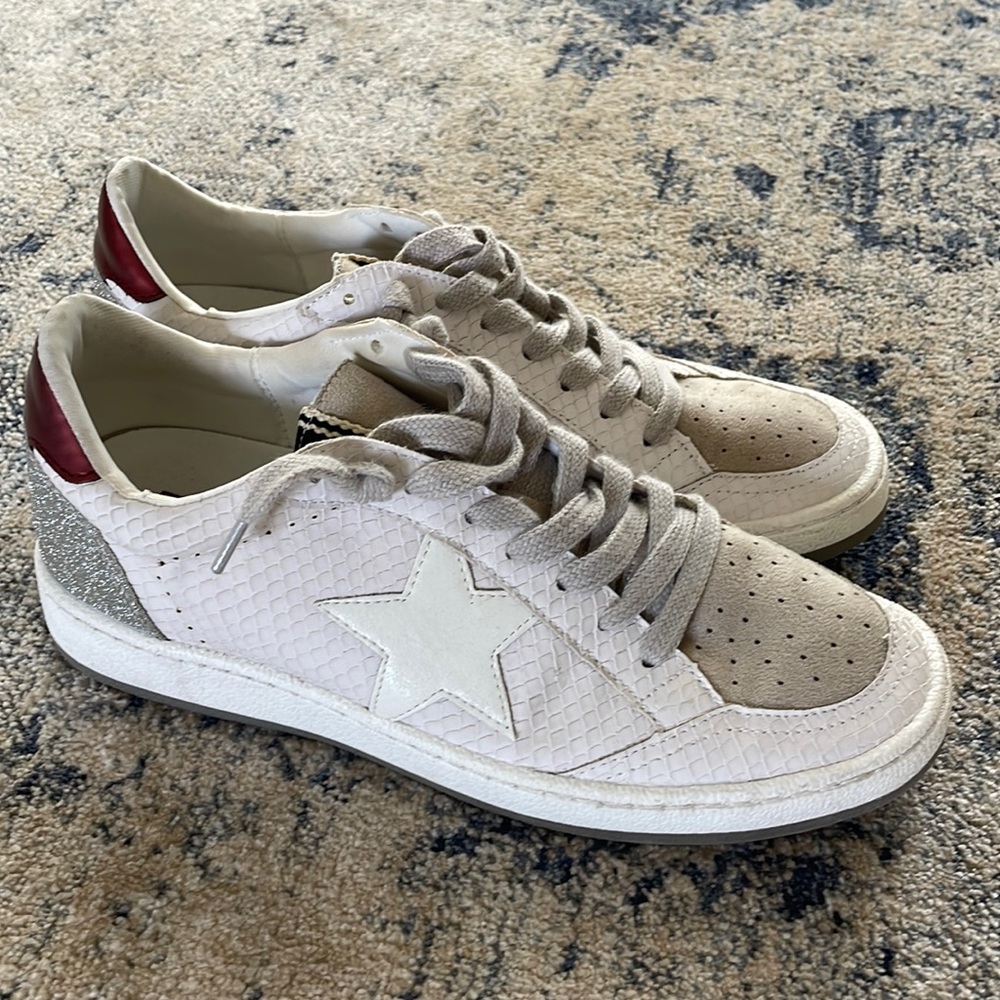 Star sneakers
